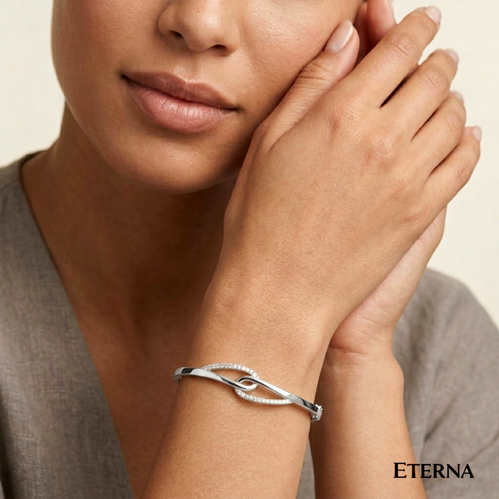 A Symphony of Diamonds & Gold -ETERNA Celestia Infinity Bangle