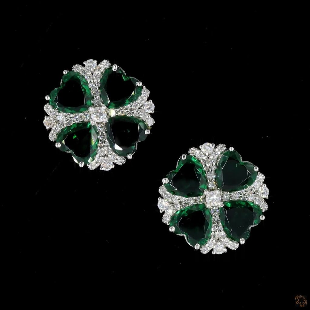 Émeraude Clover Elegance Earrings